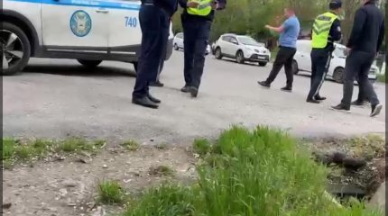 Футбольные фанаты массово подрались в Шымкенте