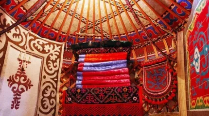 Қазақстан халқының бірлігі күніне орай түрлі этнос өкілі киіз үй құрды