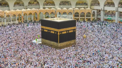 Тәжікстан басшысы жапппай қажылыққа барып жатқан тұрғындарды қатал сынға алды