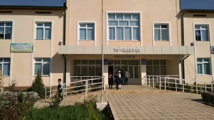 "Тепкілеген". Оқушының анасы мұғалімді соққыға жыққан