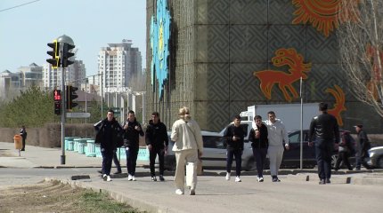 Қарызы бар 1 млн астам қазақстандықтың шоты бұғатталады