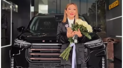 "Менің күнім": әнші Маржан Арапбаева су жаңа көлік алды