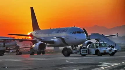 220 жолаушы Дубайдан Алматыға жете алмай қалды