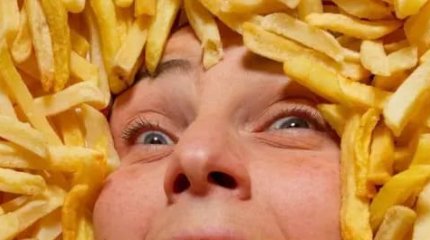 Жареная картошка может привести к депрессии – исследование