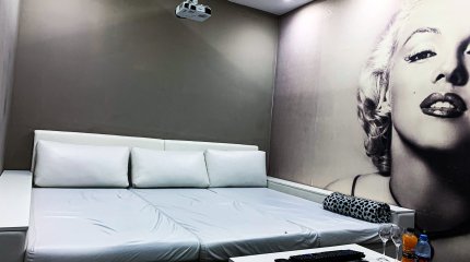 Троих алматинцев подозревают в изнасиловании девушки в киноруме