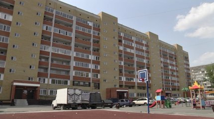 «Пока выплатим ипотеку, дом разрушится»: павлодарцы возмущены качеством жилья по госпрограмме