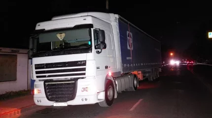 Ақтөбе облысында кәмпит тиеген жүк көлігі жанып кетті