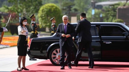 Токаев прибыл на саммит в Китае