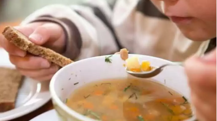 Плату за питание хотят повысить в государственных детсадах столицы