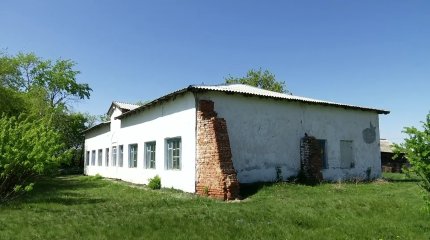 Қызылжарда тұрғындар апатты деп танылған мектептің бұзылуына қарсы