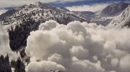 О сходе лавин предупредили алматинцев