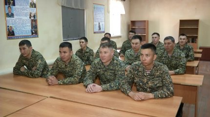 «Әскер мен спорт - егіз ұғым», - аға атқыш А. Азатбек