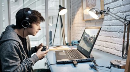 Сын московского адвоката украл из дома 130 тысяч рублей на онлайн-игру