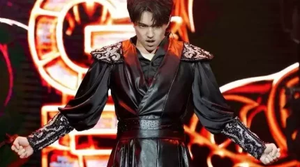 Димаш туған күнінде өзі жазған жаңа әннің бейнеклипін жарыққа шығарады