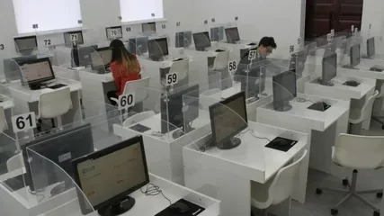 Жоғары оқу орнына түсу үшін ҰБТ-да неше балл жинау керек?