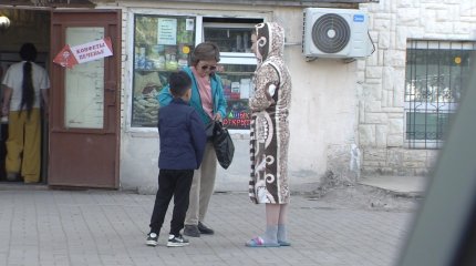 «Баламды сатамын, арақ алуым керек...»: әлеуметтік эксперимент