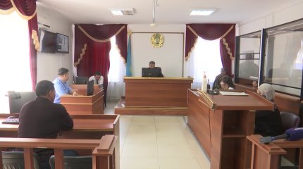 Ақтөбеде 47 жастағы әйелді айуандықпен өлтіріп, көлігінің жүк салғышында 2 күн сақтаған күдіктіге қатысты сот басталды