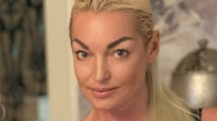 «Адвокат» Анастасии Волочковой обманул людей на 6,5 млн тенге