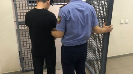 «Родственник попал в ДТП»: аферист из Актау выманил у пенсионеров 5 миллионов тенге