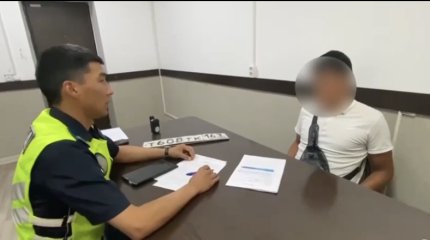 Подложный номер и почти 100 неоплаченных штрафов: лихача задержали в Атырау
