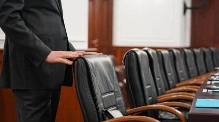 Ақтөбе облысында қамауға алынған депутаттың кім екені белгілі болды