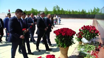 Члены партии "AMANAT" посетили музейно-мемориальный комплекс "АЛЖИР"