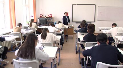 Эксперты выяснят насколько эффективно было продление учебного года в Казахстане