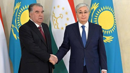 Мемлекет басшысы Ақордада Тәжікстан Президентін қарсы алды