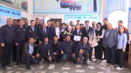 Қызылордалық теміржолшылар сала ардагерімен кездесті