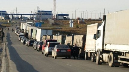 Қазақстанның өзбек және қырғыз шекараларында кептеліс туындады