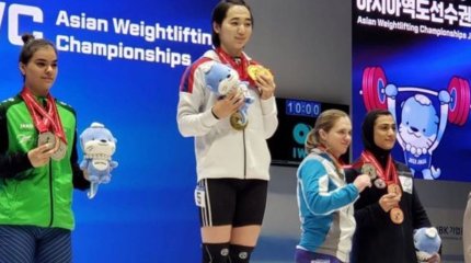 Карина Горичева мен Алексей Чуркин ауыр атлетикадан Азия чемпионатында жүлде алды