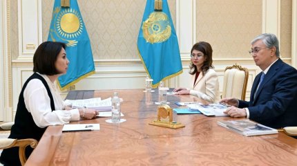 Борьба с буллингом и суицидами: о чем говорили Токаев и детский омбудсмен