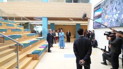 Мемлекет басшысы Алматыдағы инновациялық шығармашылық орталығының жұмысымен танысты