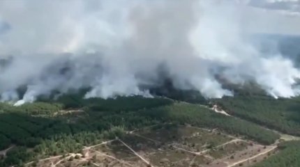 414 лесных пожаров полыхают в Канаде: половина из них вышли под контроля