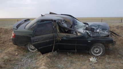 Молодой мужчина погиб в ДТП с лошадью на западе Казахстана