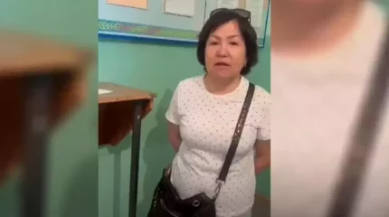 Шымкенттік тұрғын үш жыл бұрын жоғалған бауырын тапты Тағы да оқыңыздар: https://kaz.nur.kz/society/2024610-symkenttik-turgyn-us-zyl-buryn-zogalgan-bauyryn-tapty/