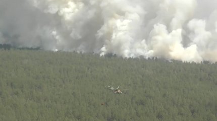Қорғаныс министрлігінің ұшқыштары жанып жатқан орман алқабына 3500 тоннадан астам су шашты