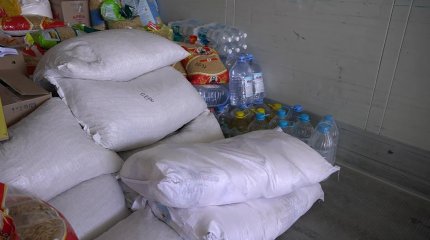 «AMANAT» партиясының өкілдері Абай облысына гуманитарлық көмек жіберуде