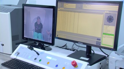 «Қатерлі ісікті операциясыз бір сәтте жоюға болады», - Асылбек Қалиев