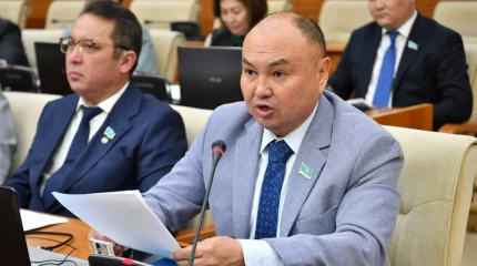 Жын-ойнаққа айналдырған. Депутат жатақхананы қонақ үйге айналдырғандар туралы айтты