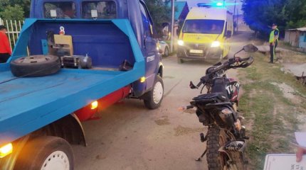 Жетісу облысында мотоцикл жүргізушісі баланы қағып өлтірді