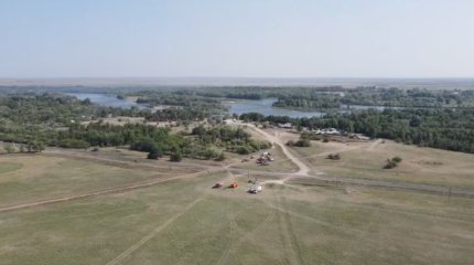 Семейдегі Бұлақ ауылының эвакуацияланған тұрғындары үйіне қайтып жатыр