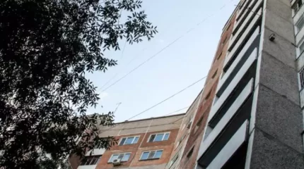 Павлодар облысында 15 жастағы оқушы 9-қабаттан құлап мерт болды