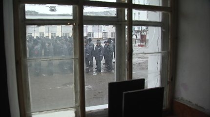 «Я одиннадцать лет его жду»: заключенный из Аршалы не может добиться досрочного освобождения