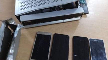 Актюбинка отправила в колонию СКО сотовые телефоны в спутниковой антенне