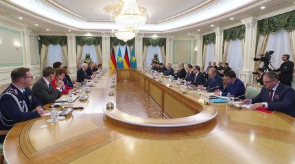 Мемлекет басшысы Қасым-Жомарт Тоқаев неміс компанияларын Қазақстанға инвестиция салуға шақырды