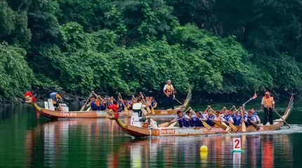 Қытайда «Дуаньу» айдаһар қайықтарының мерекесі басталды