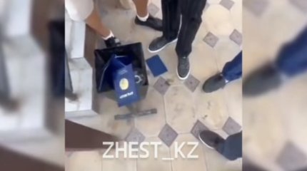 Спор вокруг аттестатов в урне разгорелся в сети