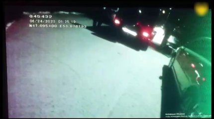 Житель Атырау натравил бойцовскую собаку на прохожих и полицейского