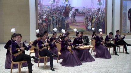 Выставка об истории отечественной журналистики открылась в Астане